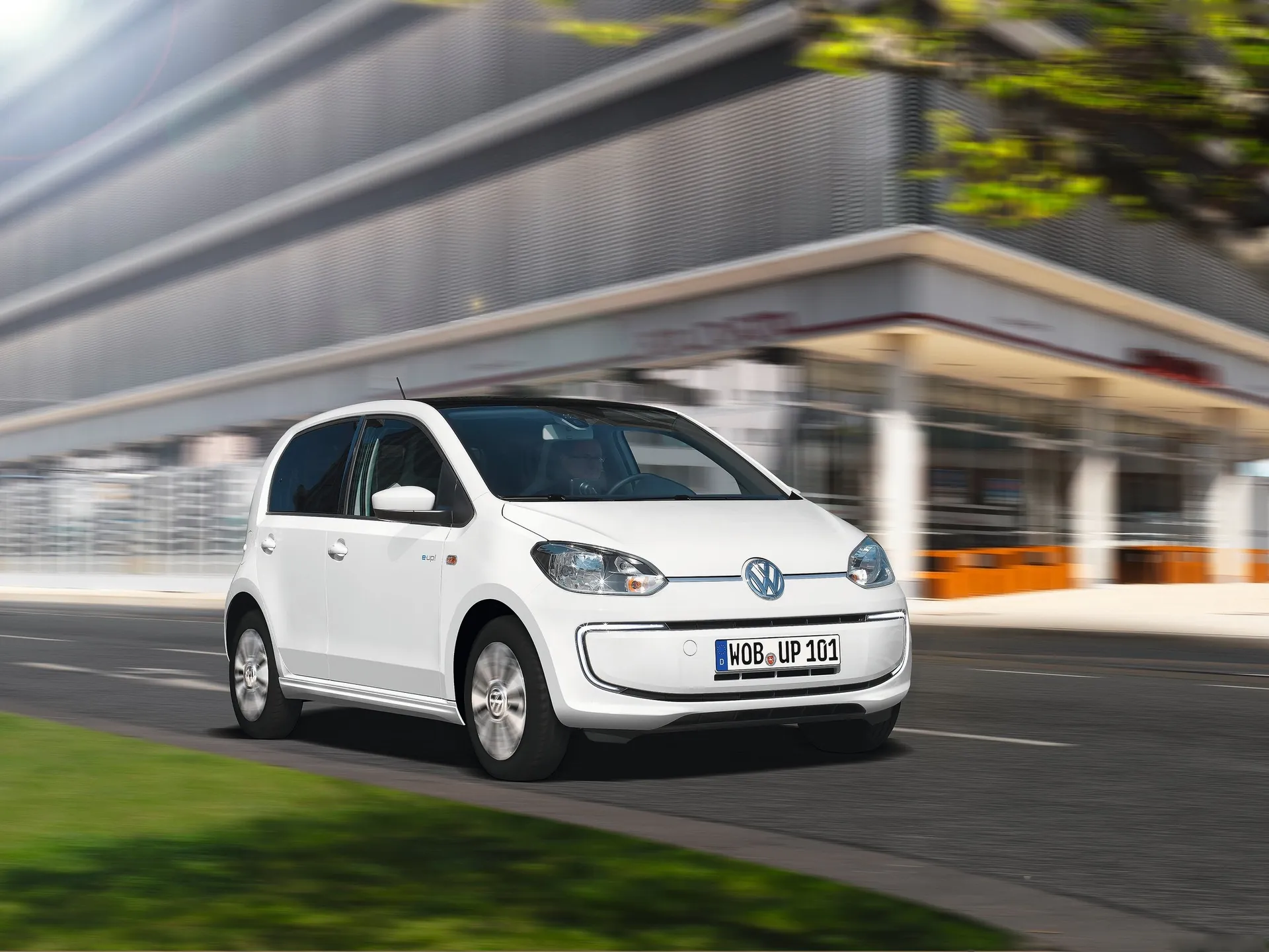 Volkswagen e-Up (2014)