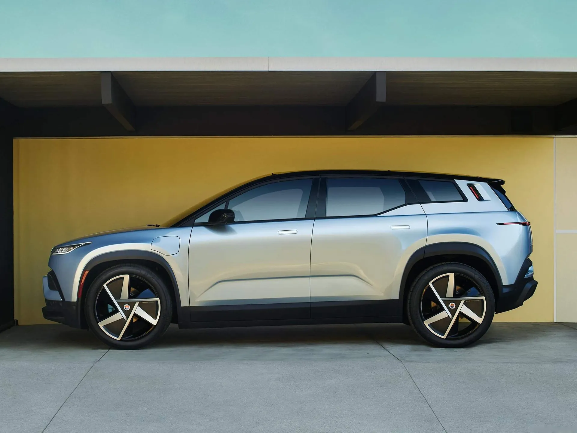 Fisker Ocean (2023) – boční profil