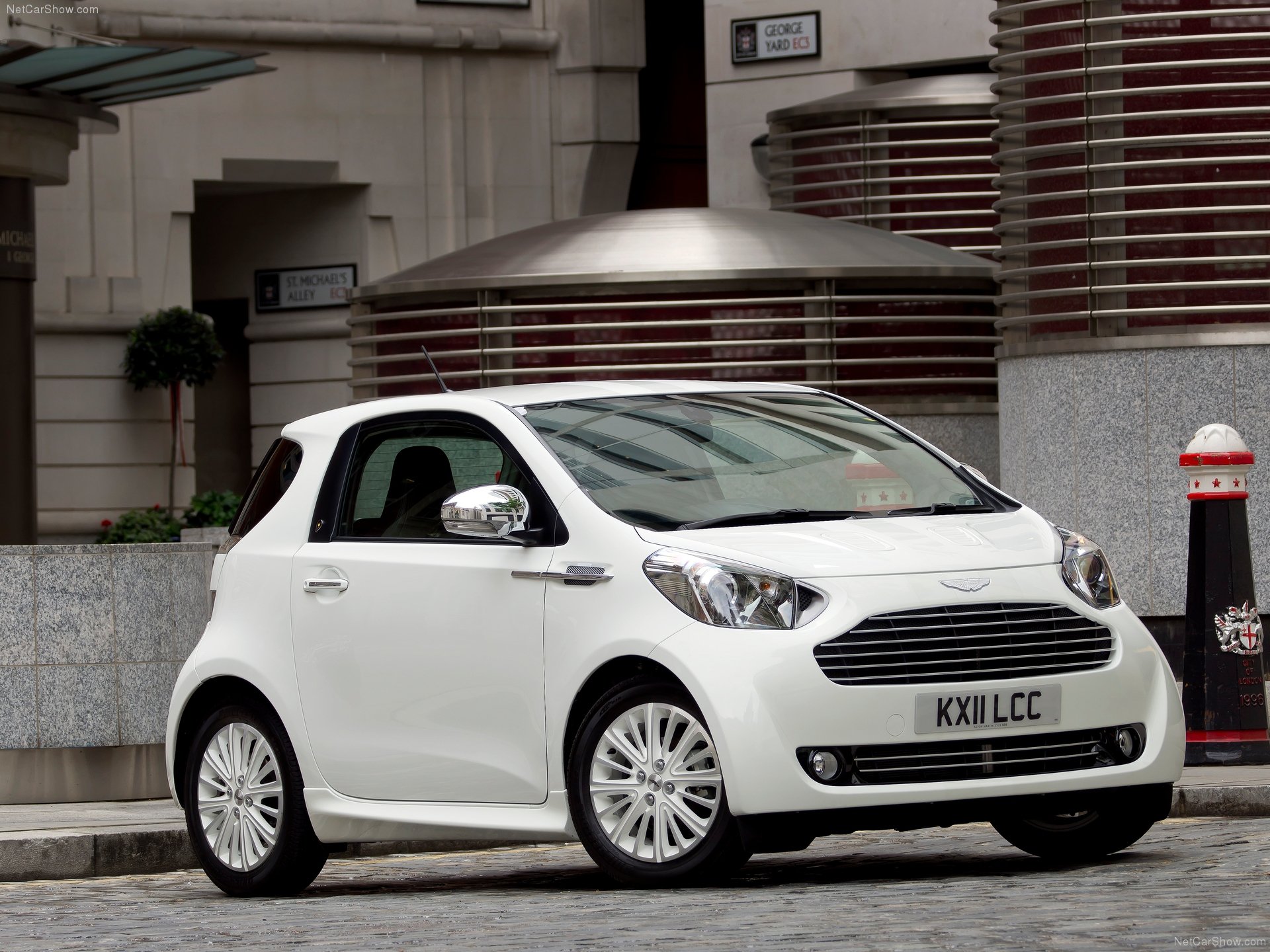 Aston Martin Cygnet (2012)