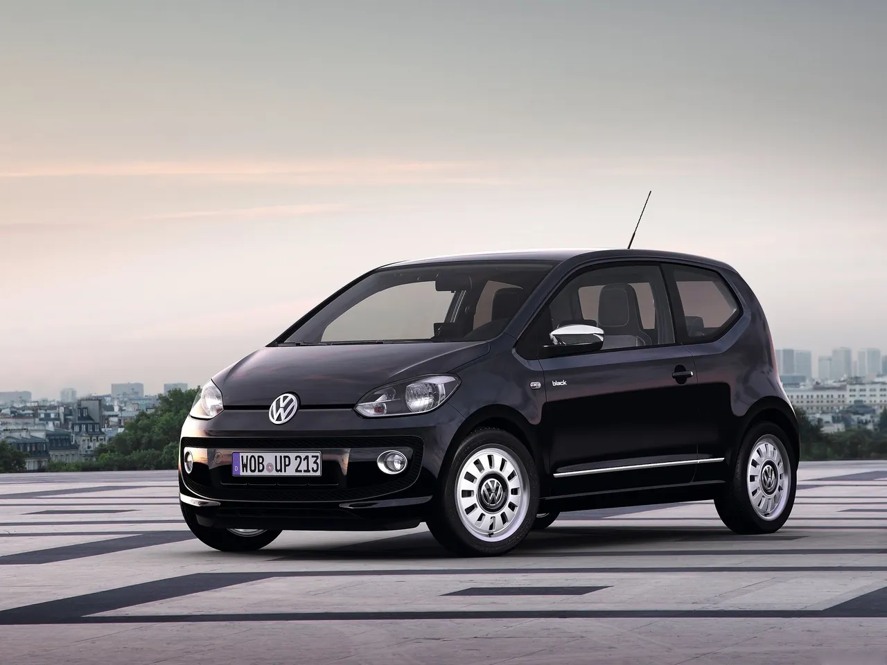 Volkswagen Up (2013)