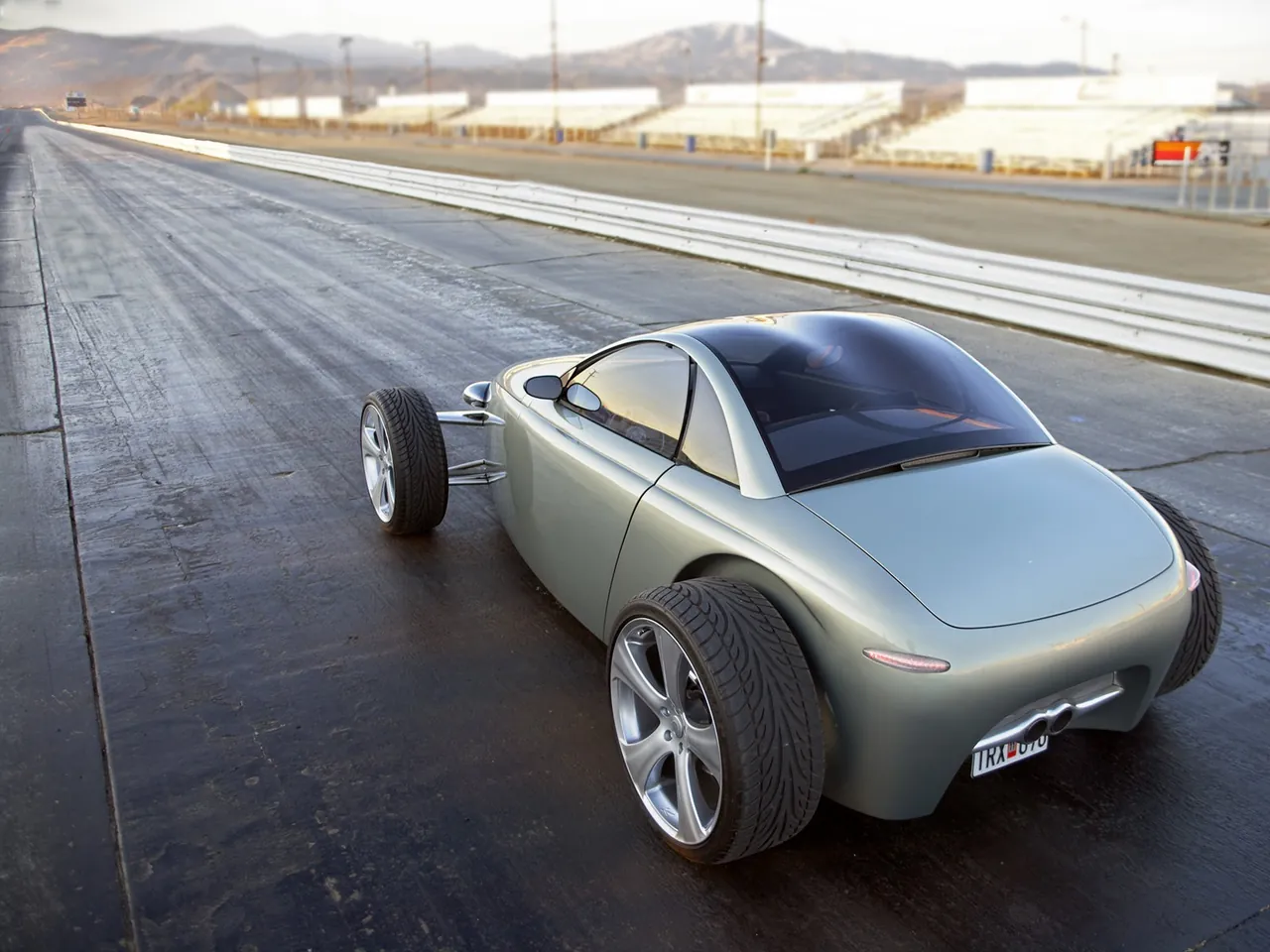 Volvo T6 Roadster Concept (2005) – zadní tříčtvrteční pohled