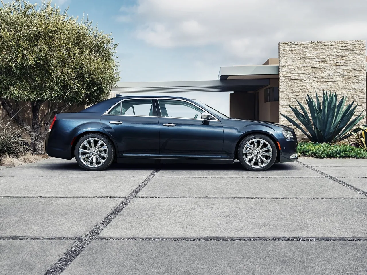 Chrysler 300 (2015) – boční profil