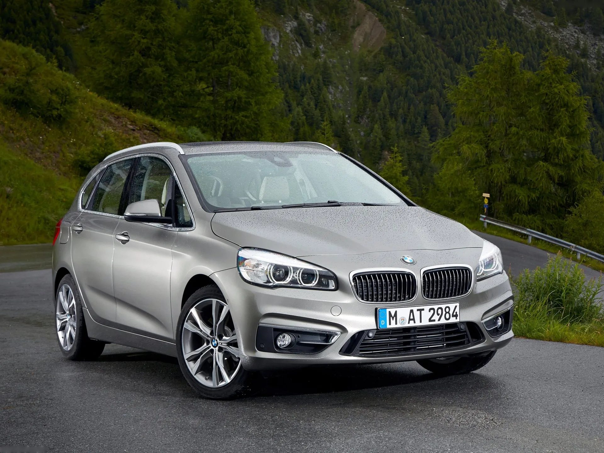 BMW 2-Series Active Tourer (2015)