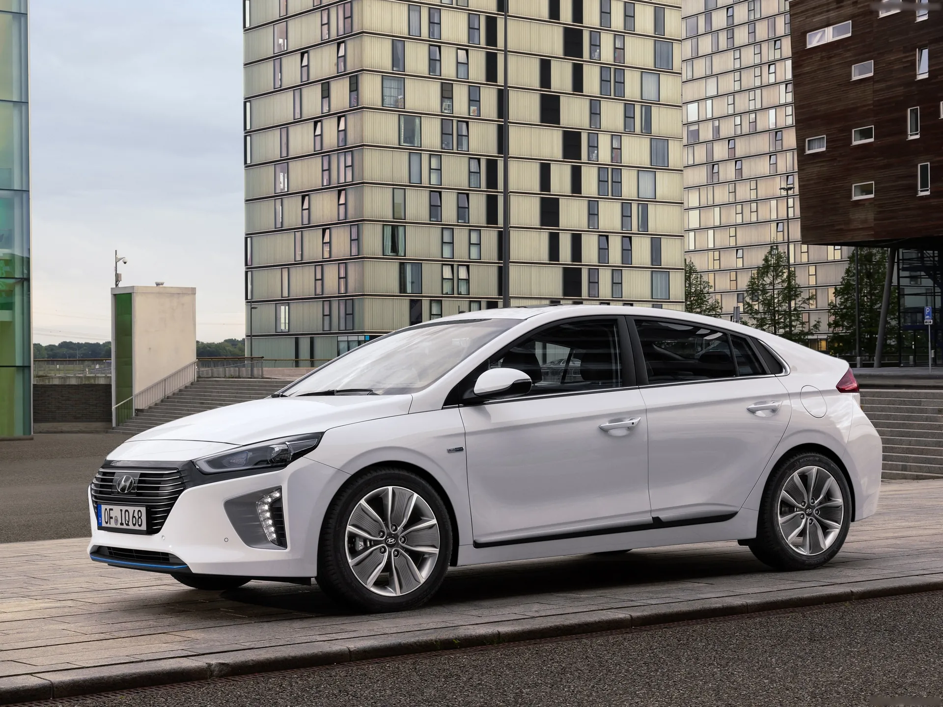 Hyundai Ioniq (2017)