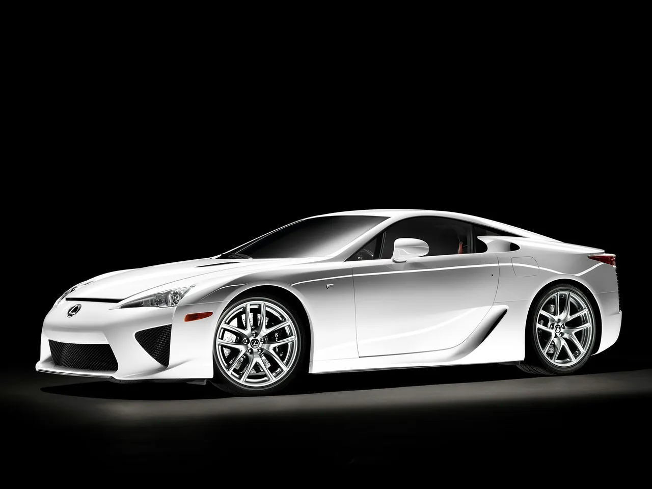 Lexus LFA (2011)