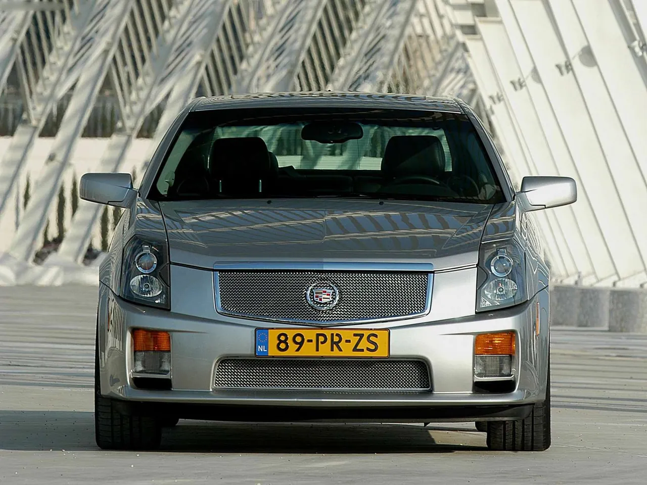 Cadillac CTS-V Euro (2005) – zepředu