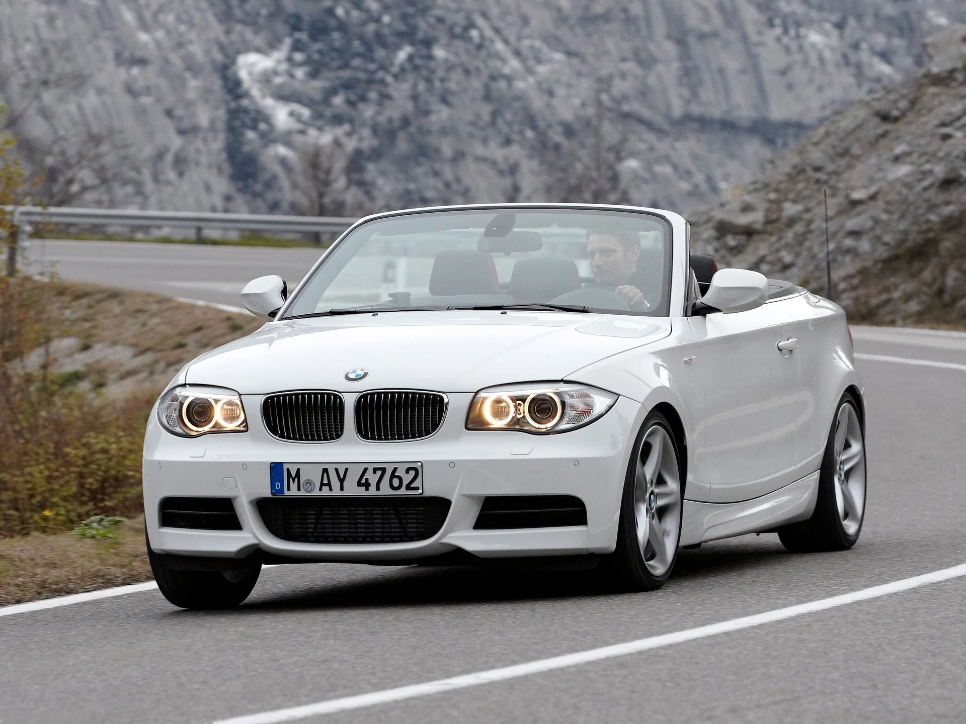 BMW 1-Series Convertible (2012)