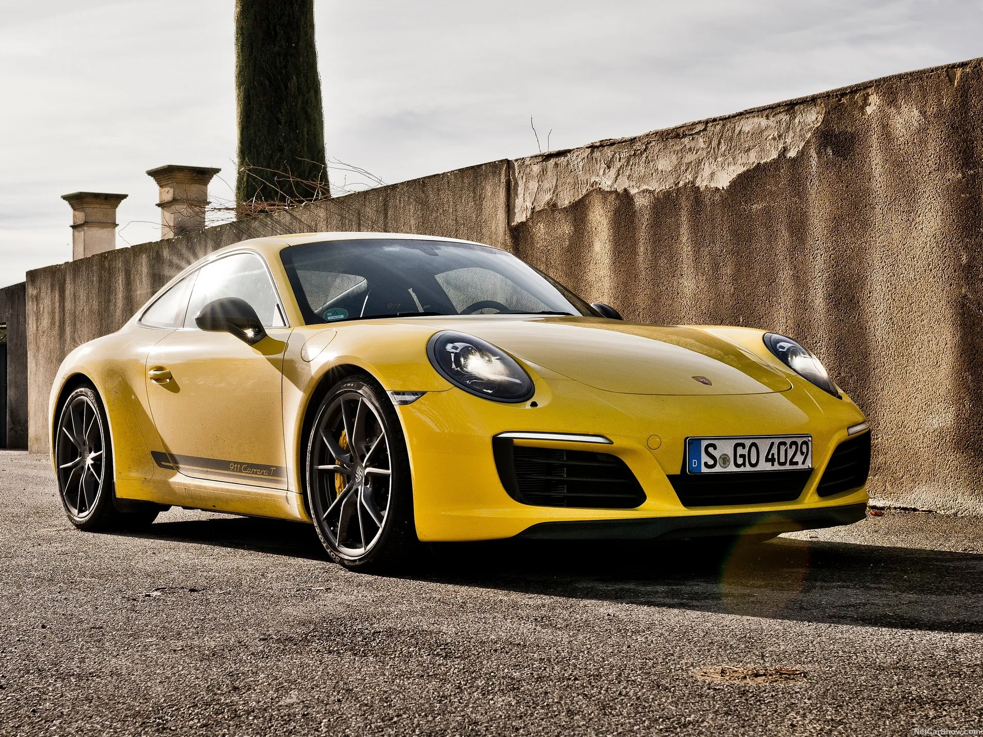 Porsche 911 Carrera T (2018)