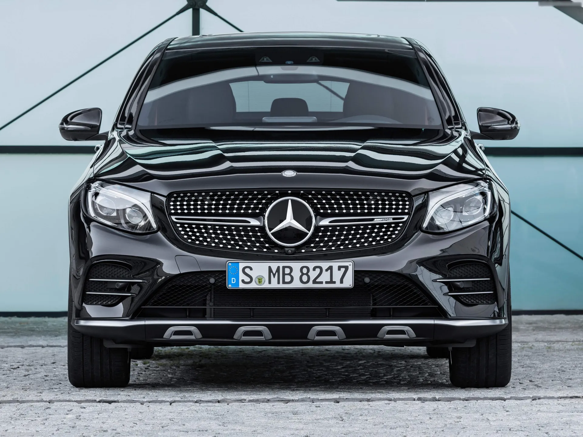 Mercedes-Benz GLC43 AMG 4Matic Coupe (2017) – zepředu