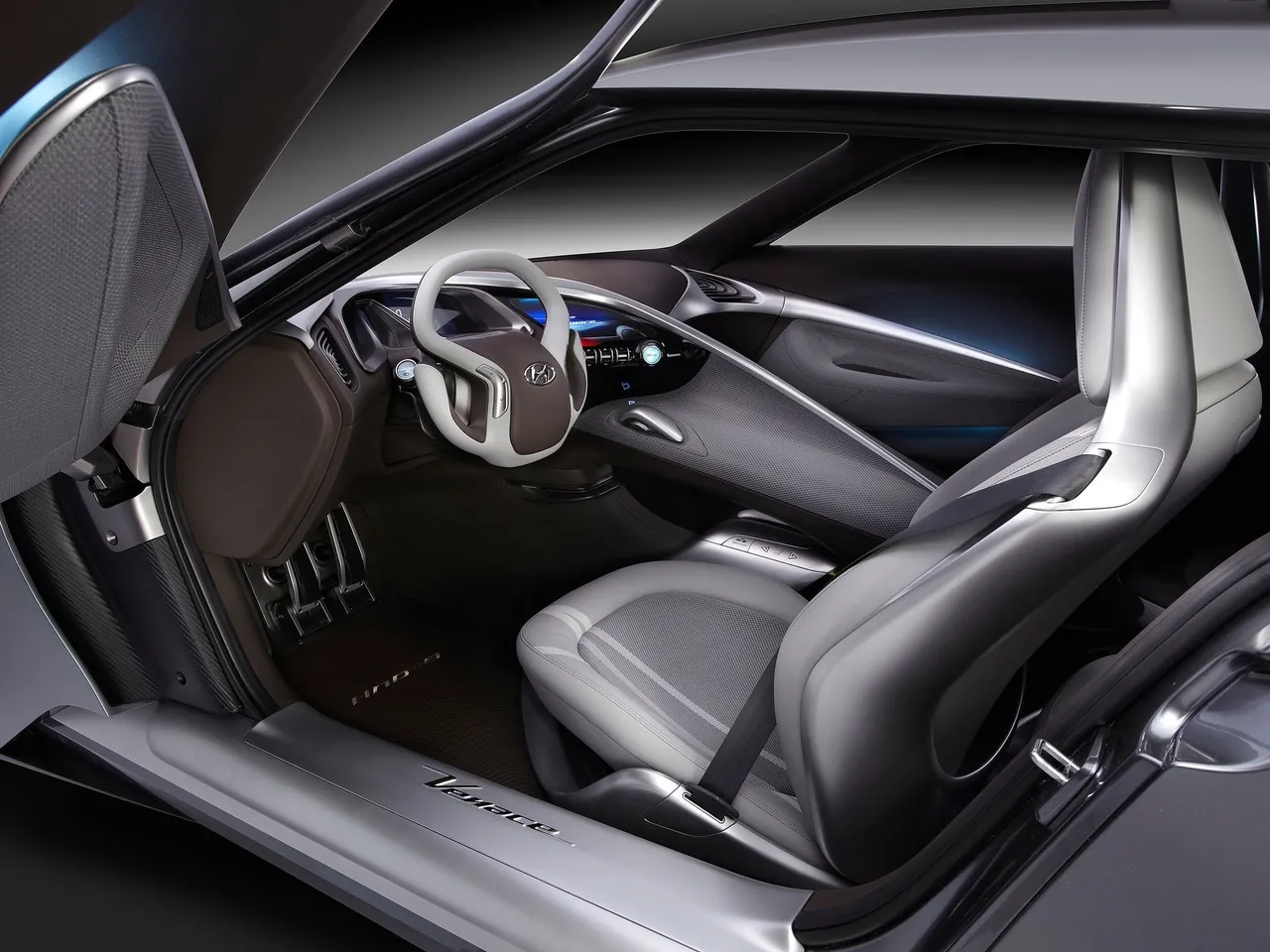 Hyundai HND-9 Concept (2013) – interiér