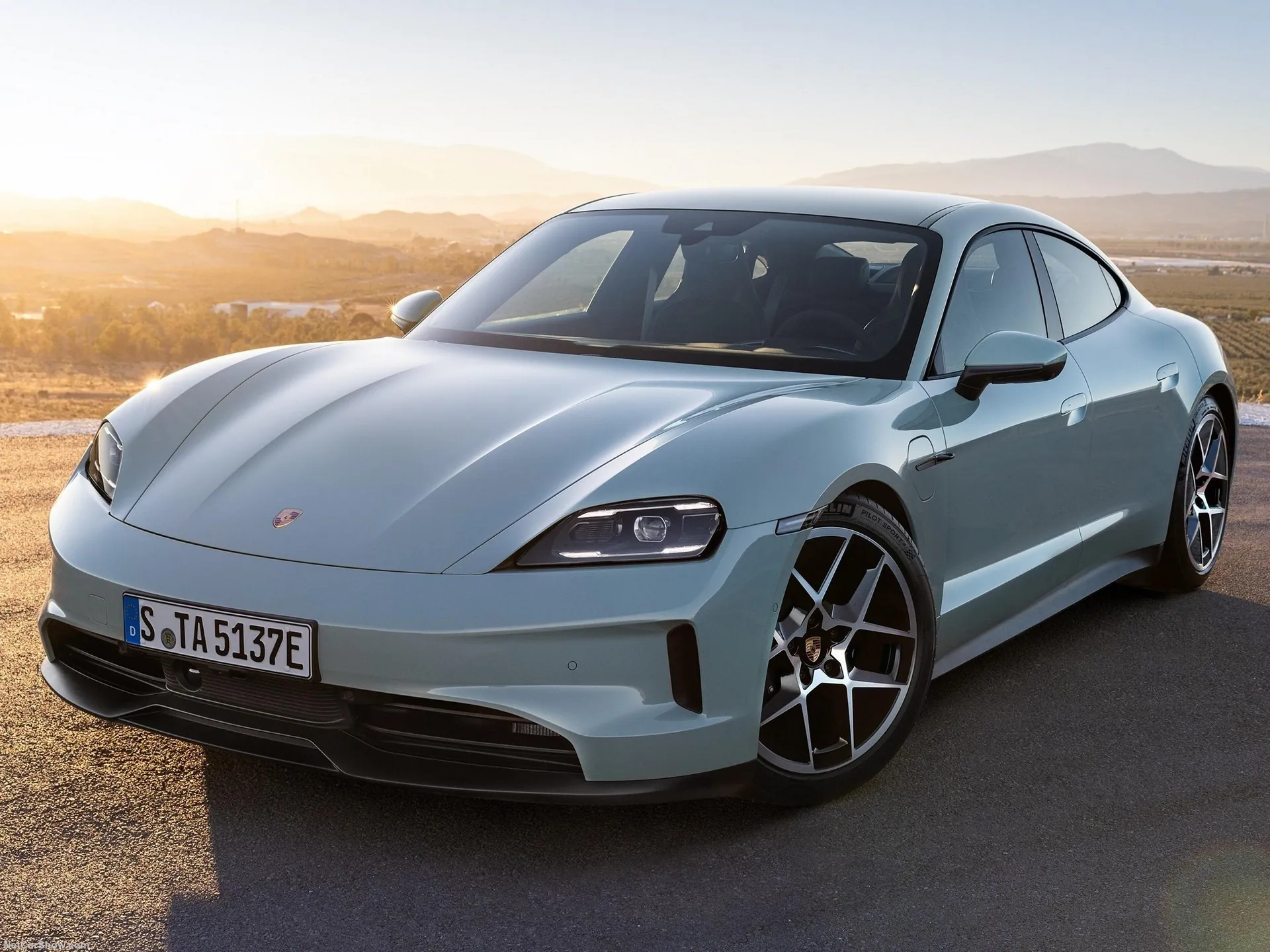 Porsche Taycan (2025)
