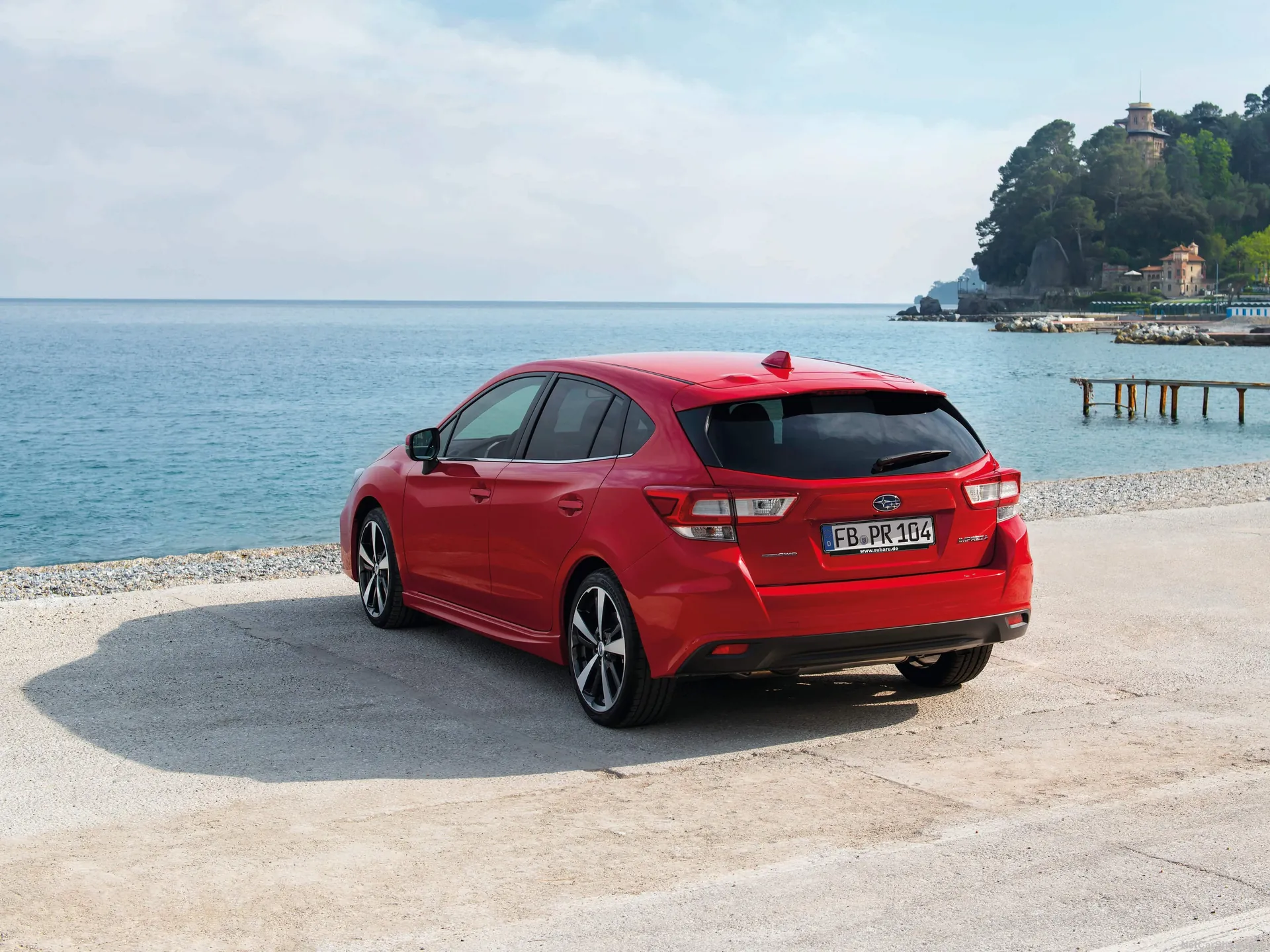 Subaru Impreza [EU] (2018) – zadní tříčtvrteční pohled