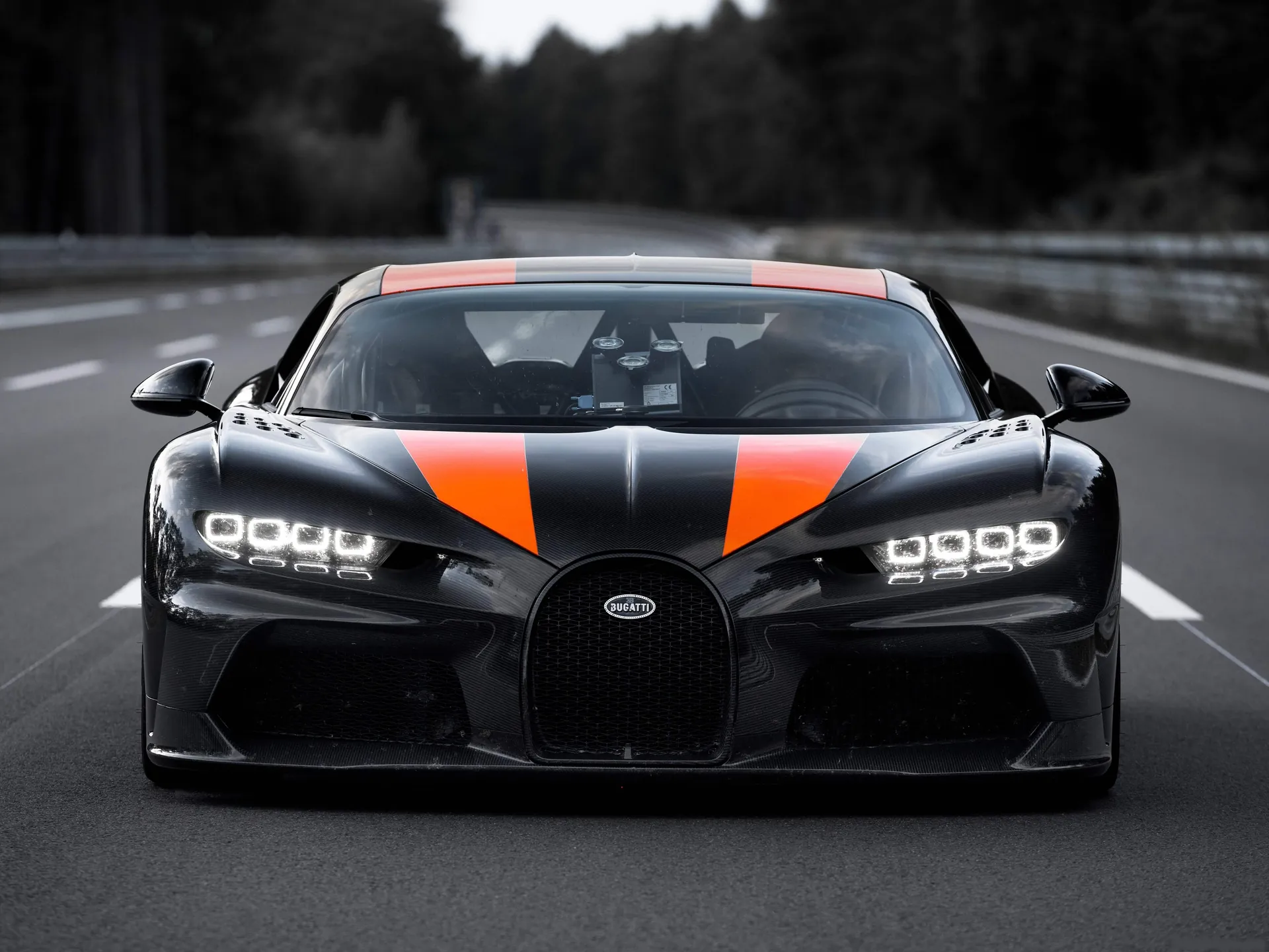 Bugatti Chiron Super Sport 300 (2021) – zepředu