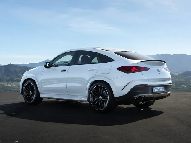 Mercedes-Benz GLE Coupe (2027)