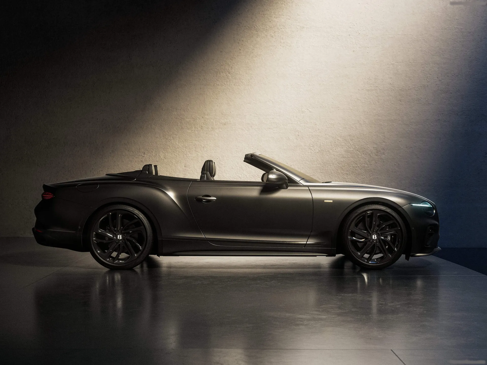 Bentley Continental GTC Virtuoso (2026) – boční profil