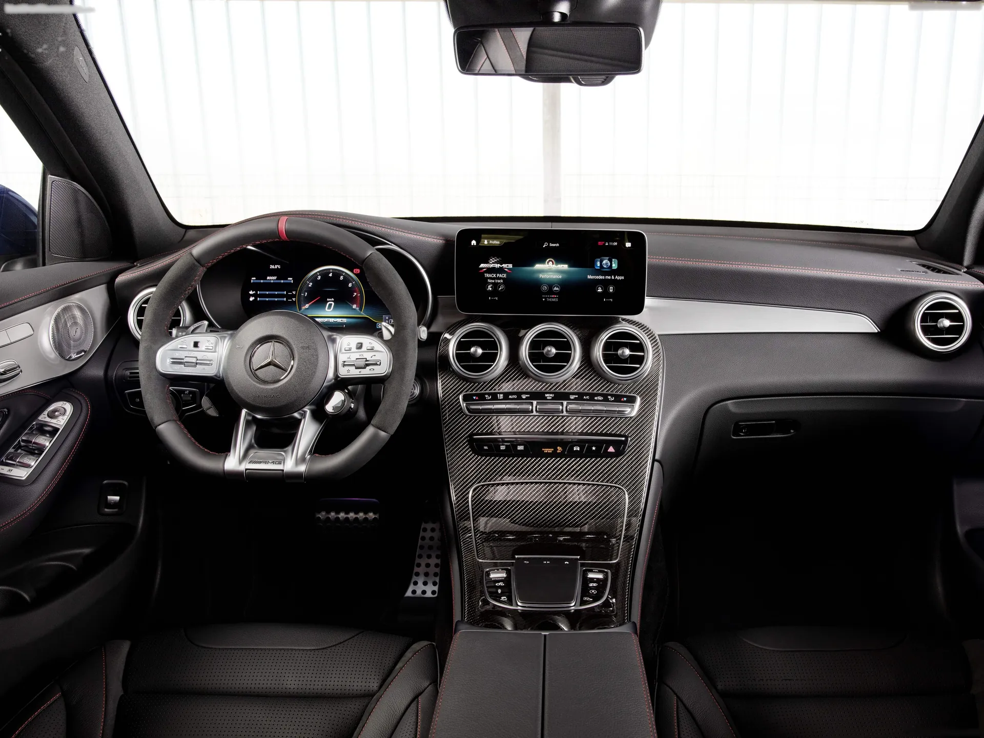 Mercedes-Benz GLC43 AMG 4Matic (2020) - Interior