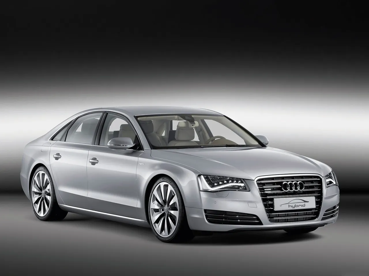 Audi A8 Hybrid Concept (2010)