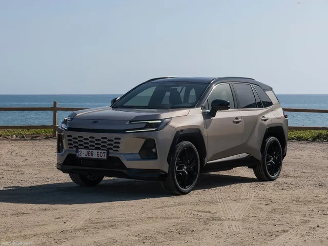 Toyota RAV4 (2026)