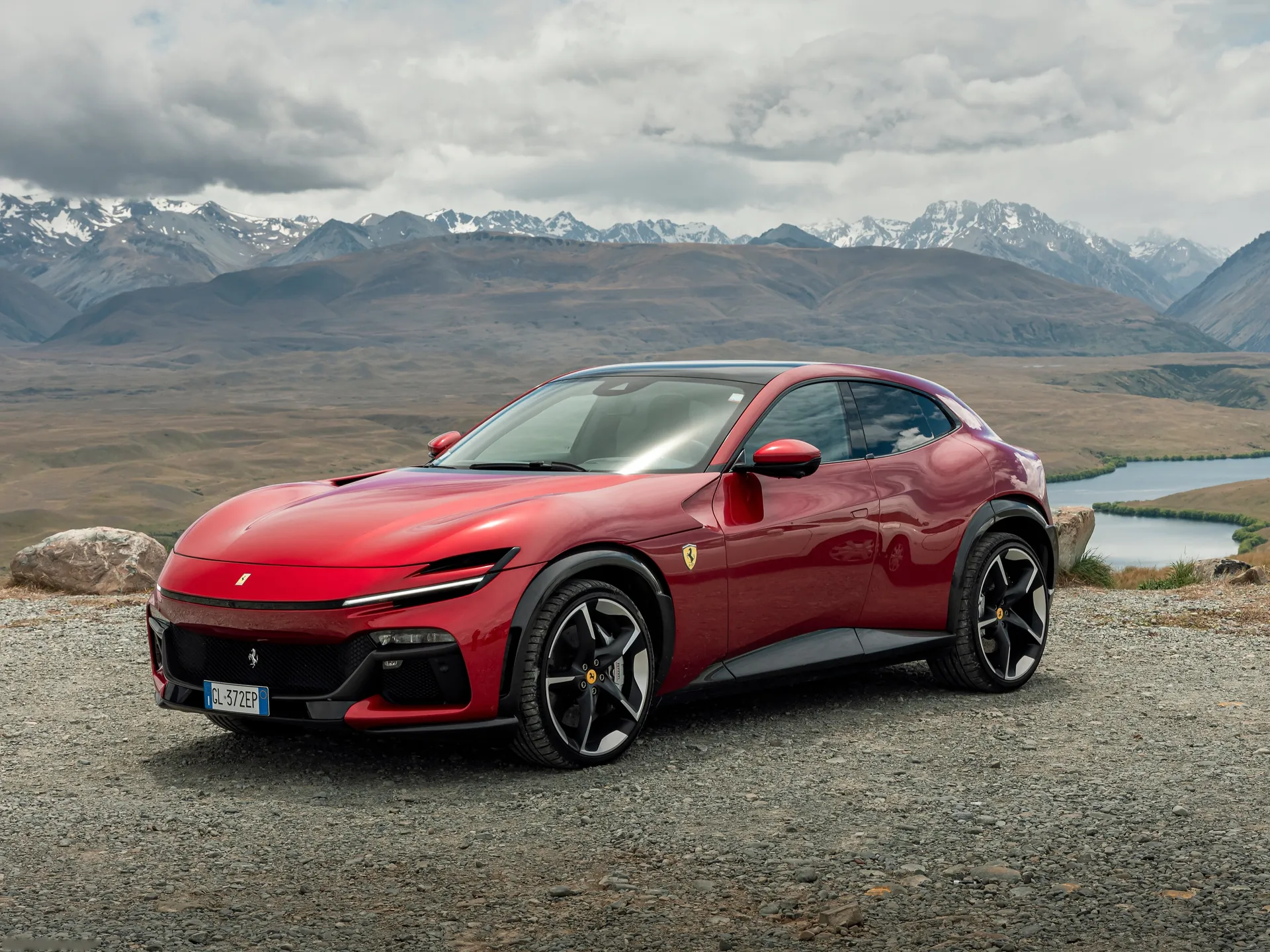 Ferrari Purosangue (2023)