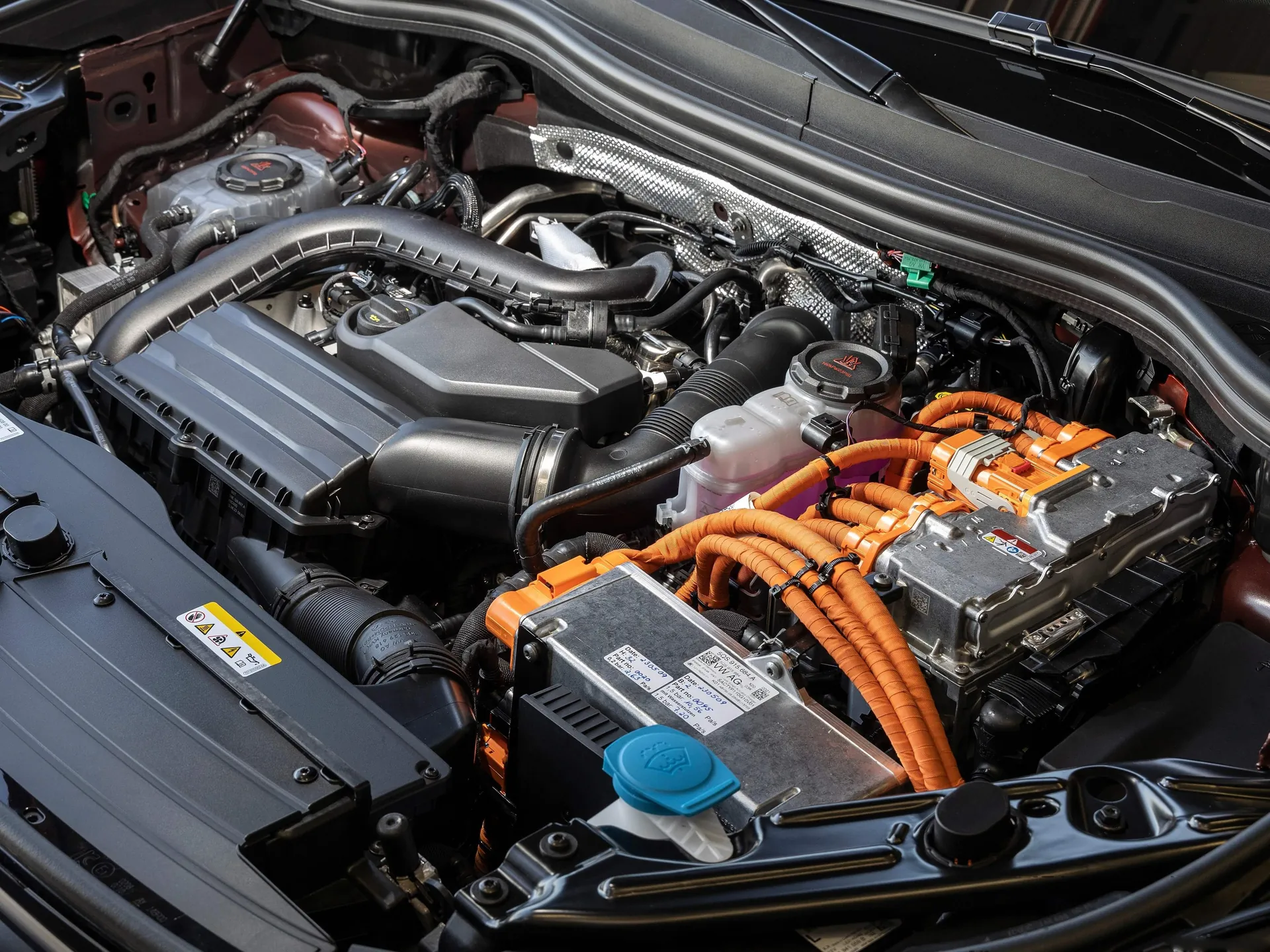 Volkswagen Tiguan (2024) – motorový prostor