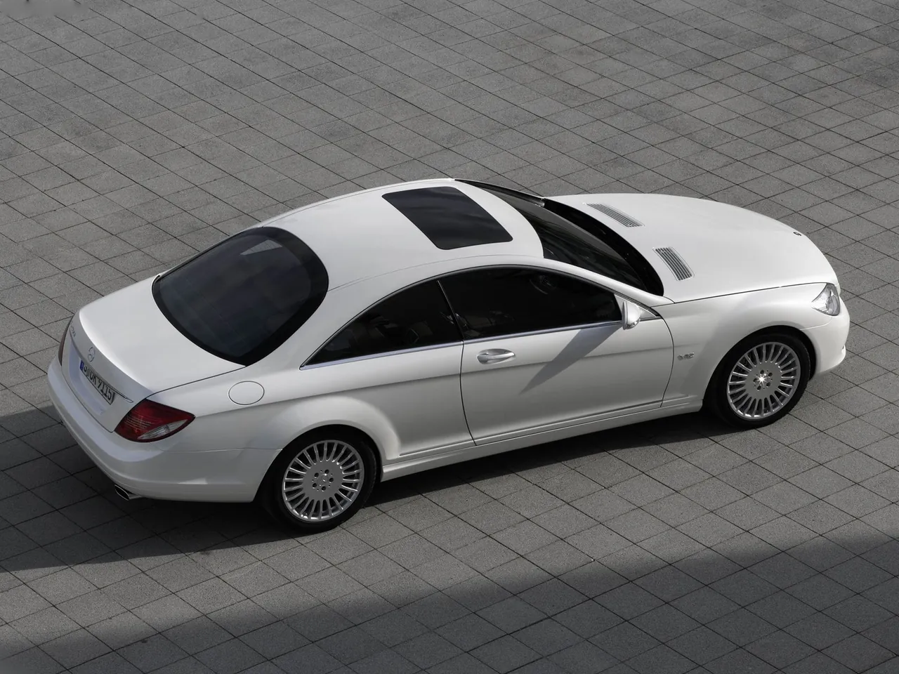 Mercedes-Benz CL 600 (2007) - Rear Three-Quarter