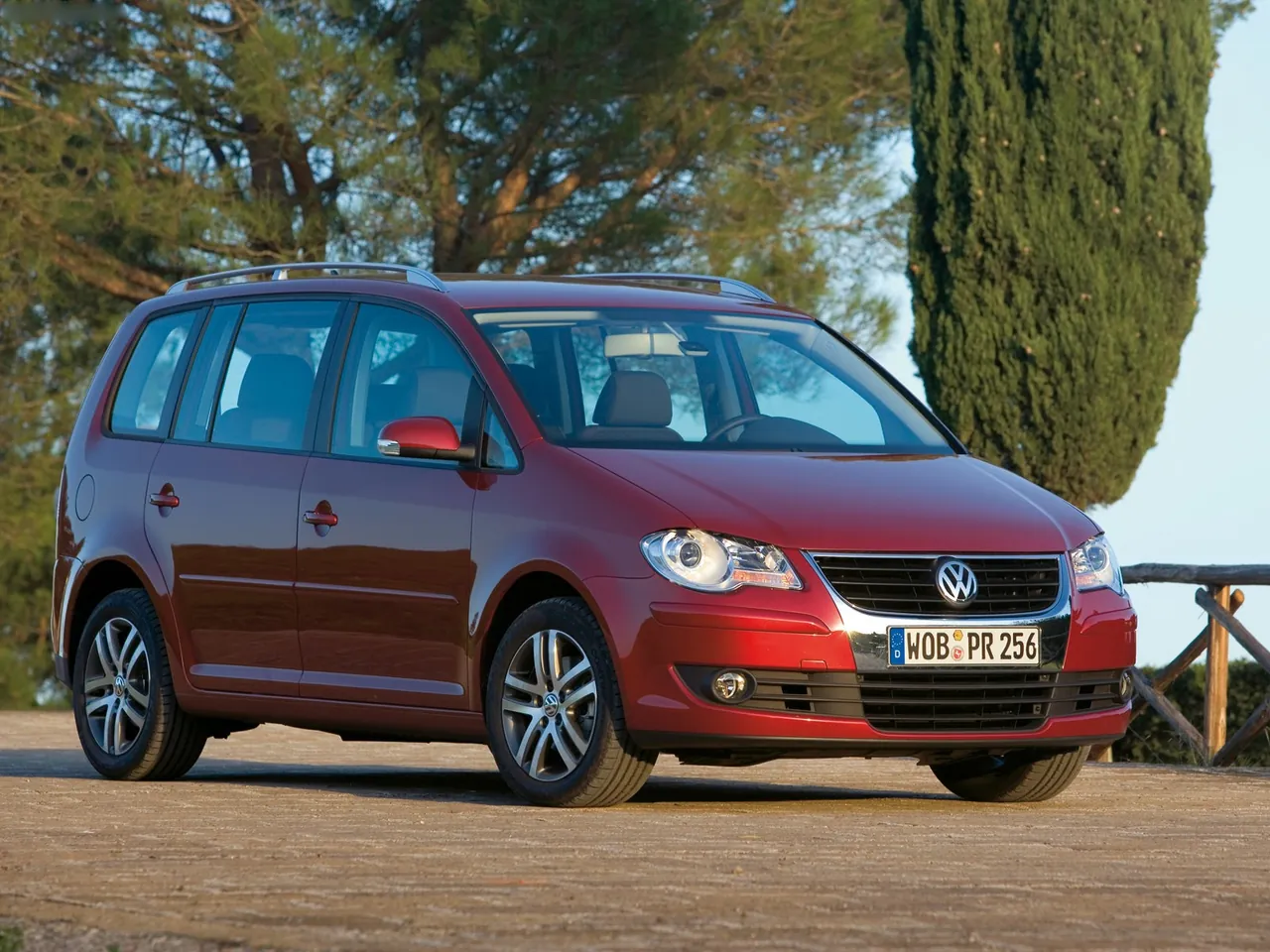 Volkswagen Touran (2007)