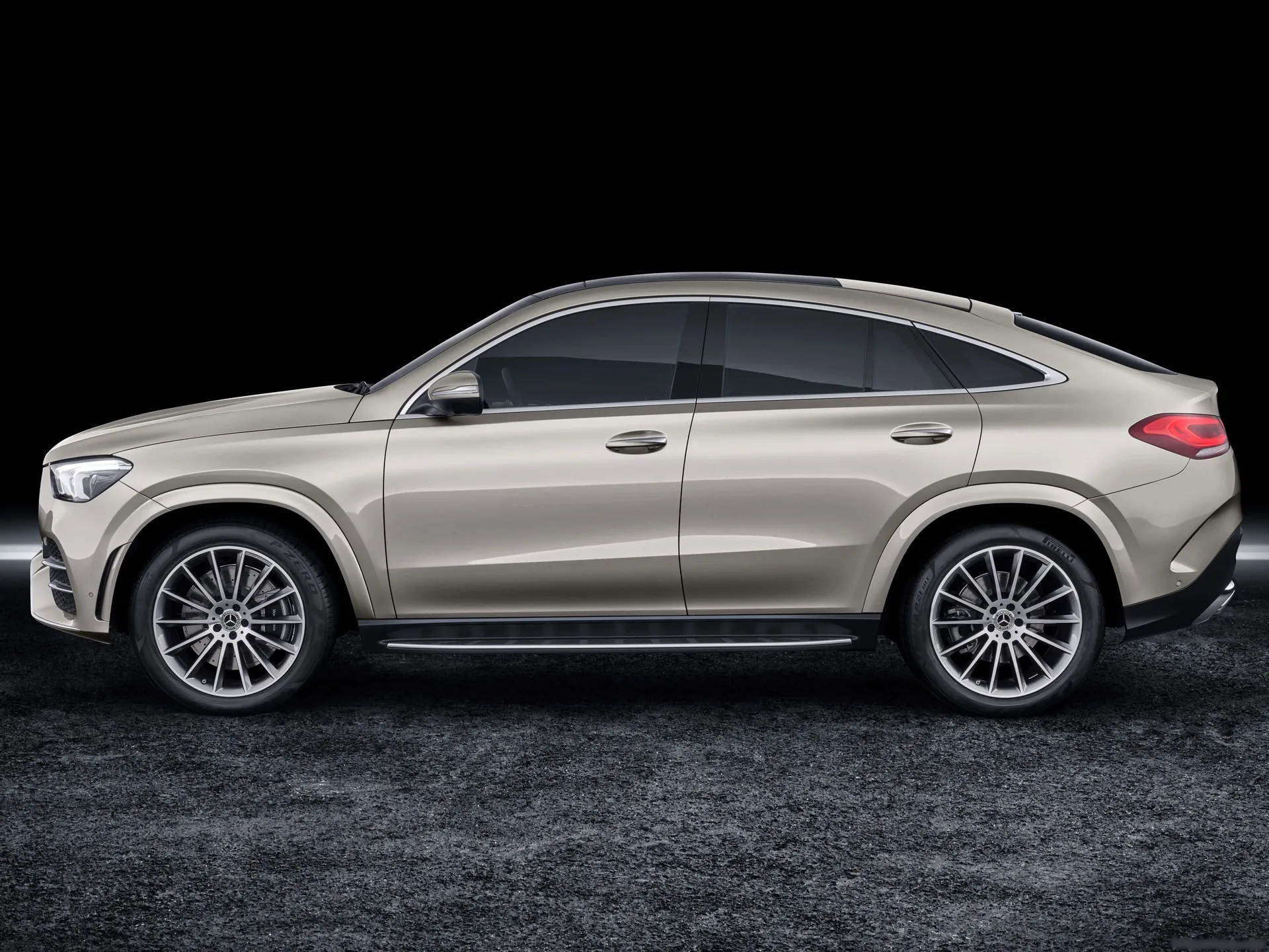 Mercedes-Benz GLE Coupe (2020) - Side Profile