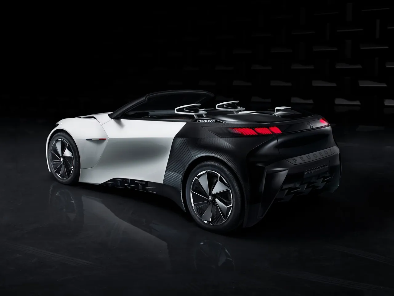 Peugeot Fractal Concept (2015) - Rear Three-Quarter
