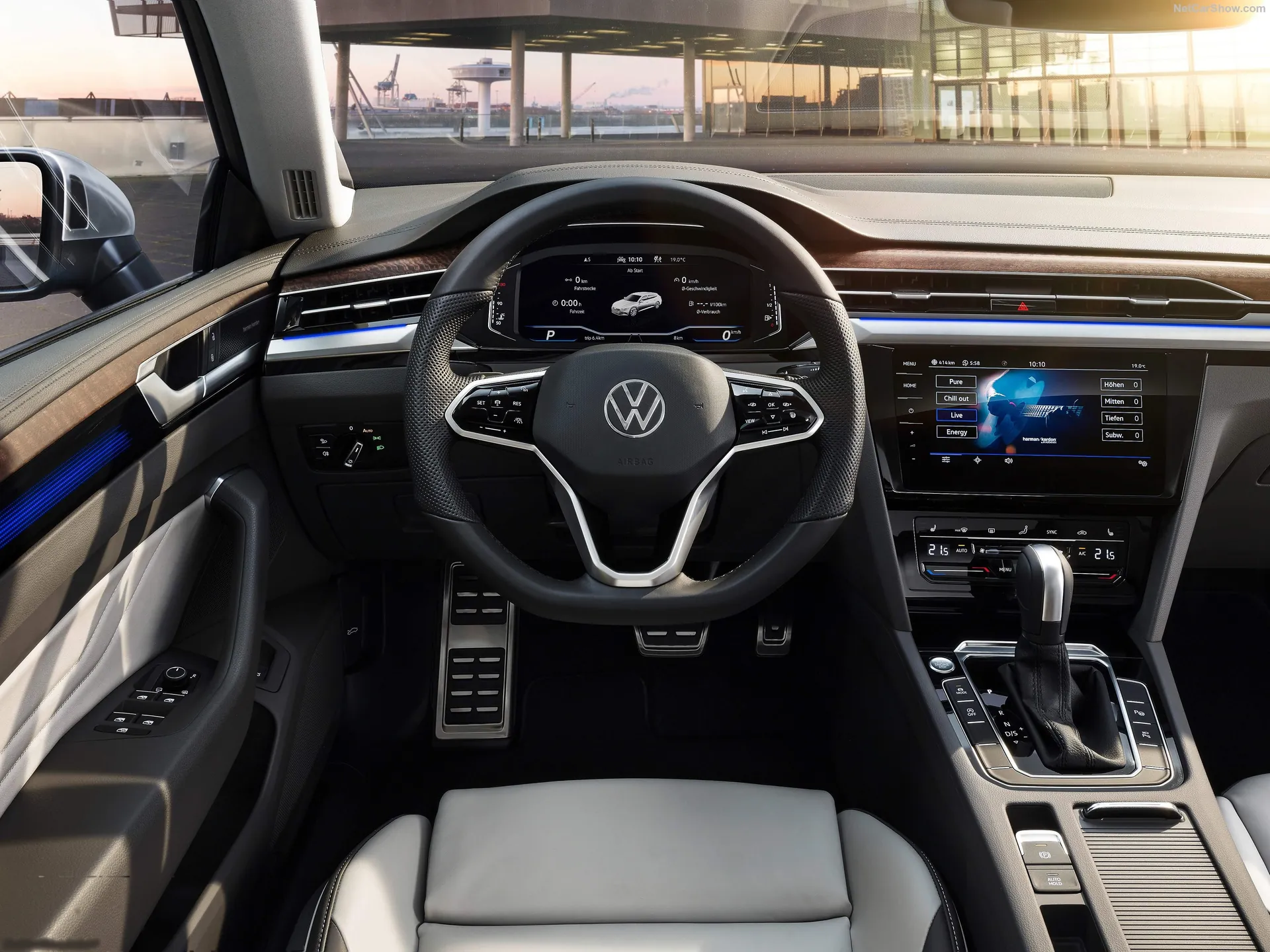Volkswagen Arteon Shooting Brake (2021) – interiér