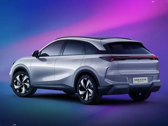 BAIC ArcFox Alpha T5 (2026)