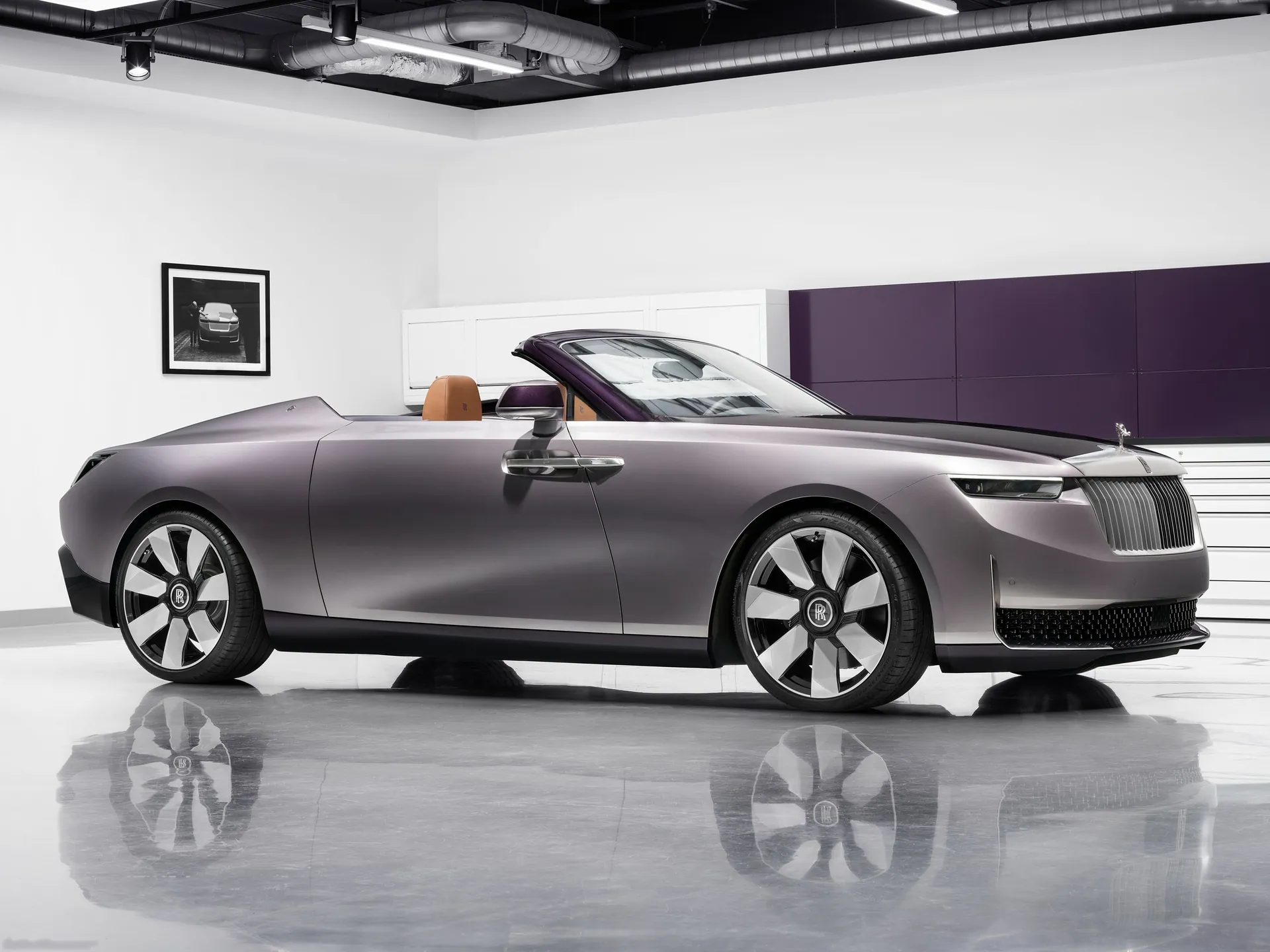 Rolls-Royce Droptail Amethyst (2024)