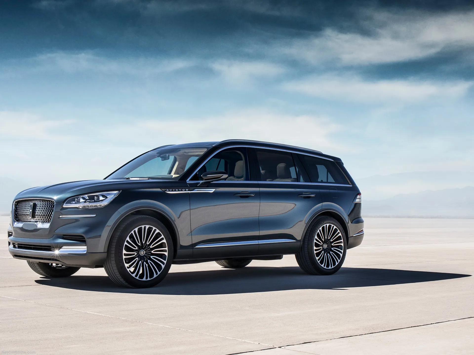 Lincoln Aviator Concept (2018)