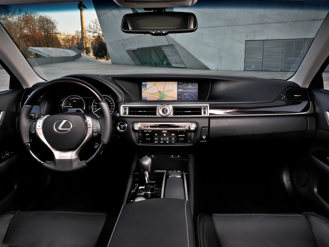 Lexus GS 450h (2013) – interiér