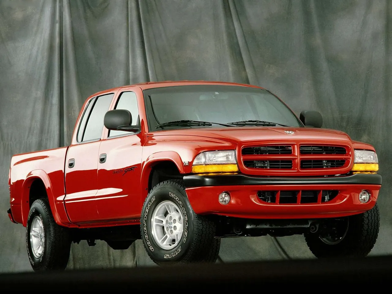 Dodge Dakota Quad Cab (2000)