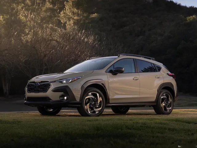 Subaru Crosstrek Hybrid (2026)