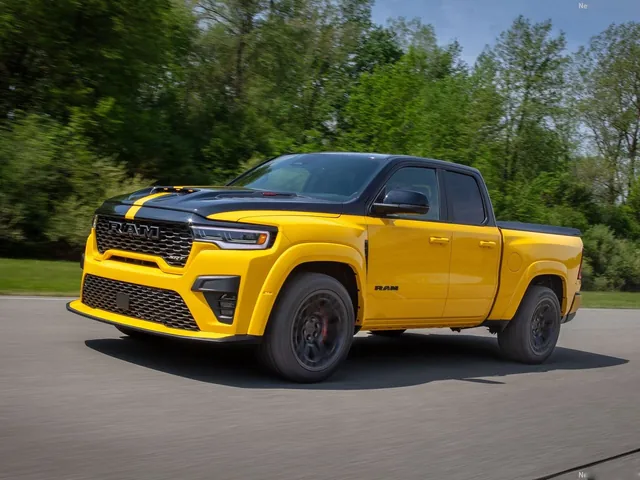 Ram 1500 Rumble Bee SRT (2027)