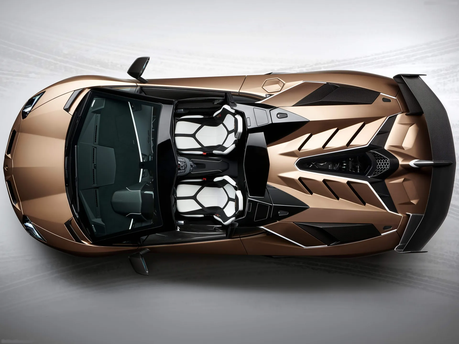 Lamborghini Aventador SVJ Roadster (2020) – pohled shora