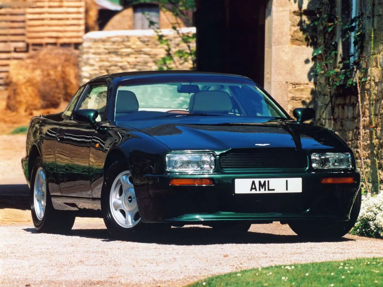 Aston Martin Virage (1988)
