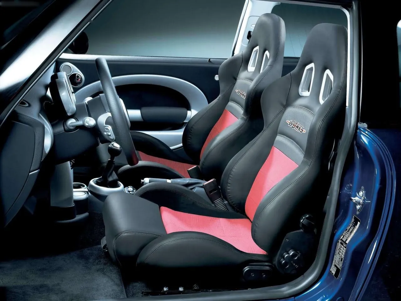 Mini Cooper S John Cooper Works (2003) – interiér