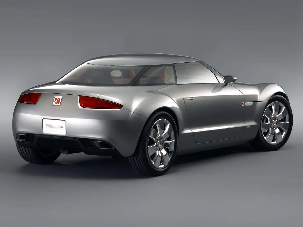 Saturn Curve Concept (2004) – zadní tříčtvrteční pohled