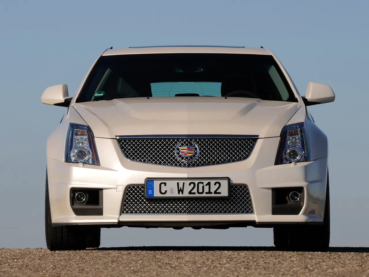 Cadillac CTS-V Sport Wagon (2011) – zepředu