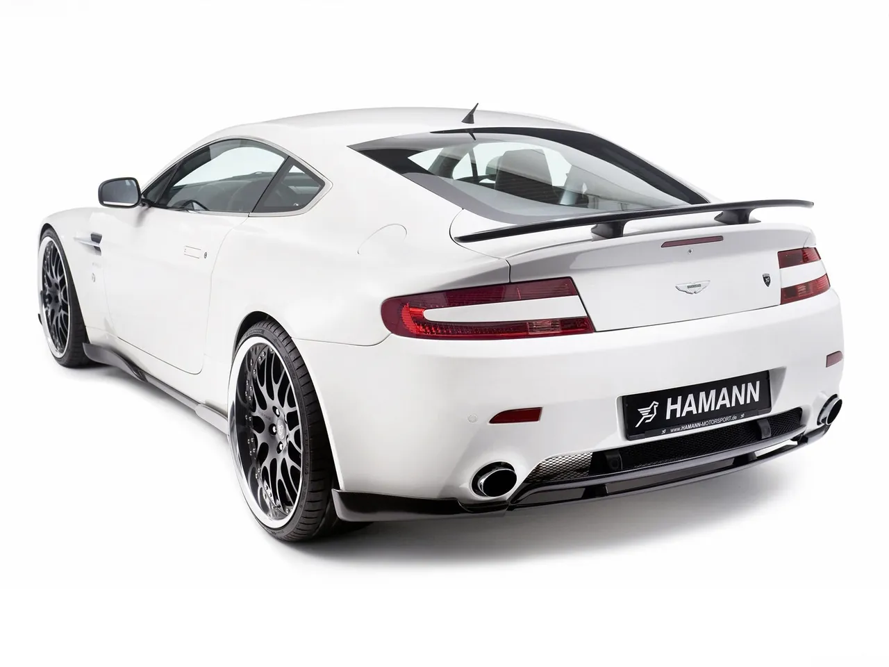 Hamann Aston Martin V8 Vantage (2008) – zadní tříčtvrteční pohled