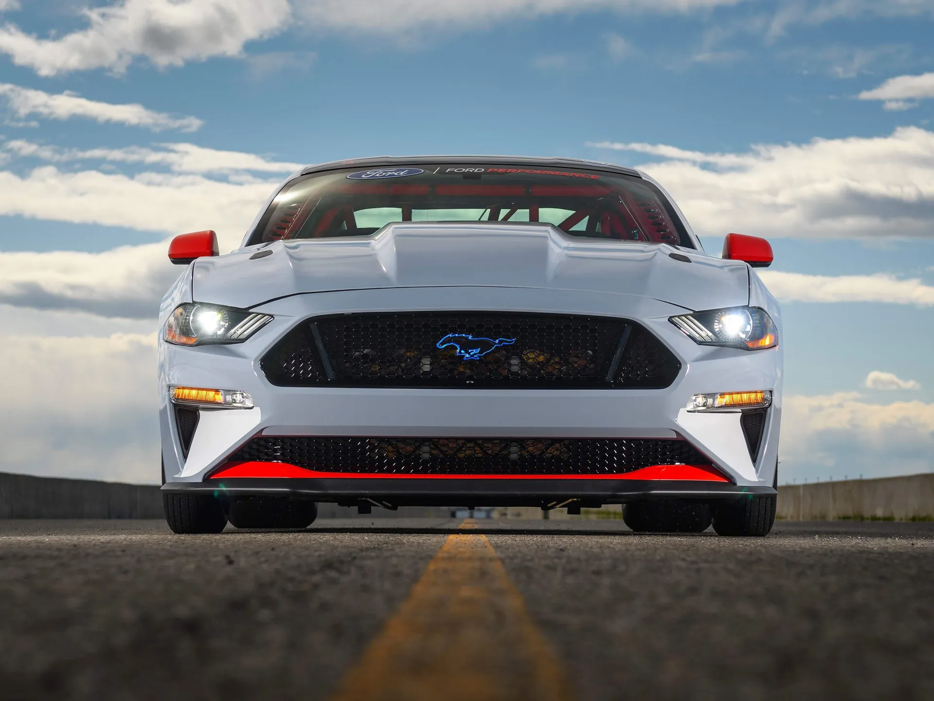 Ford Mustang Cobra Jet 1400 Concept (2020) – zepředu