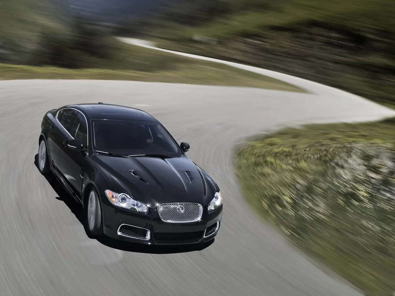 Jaguar XFR (2010)