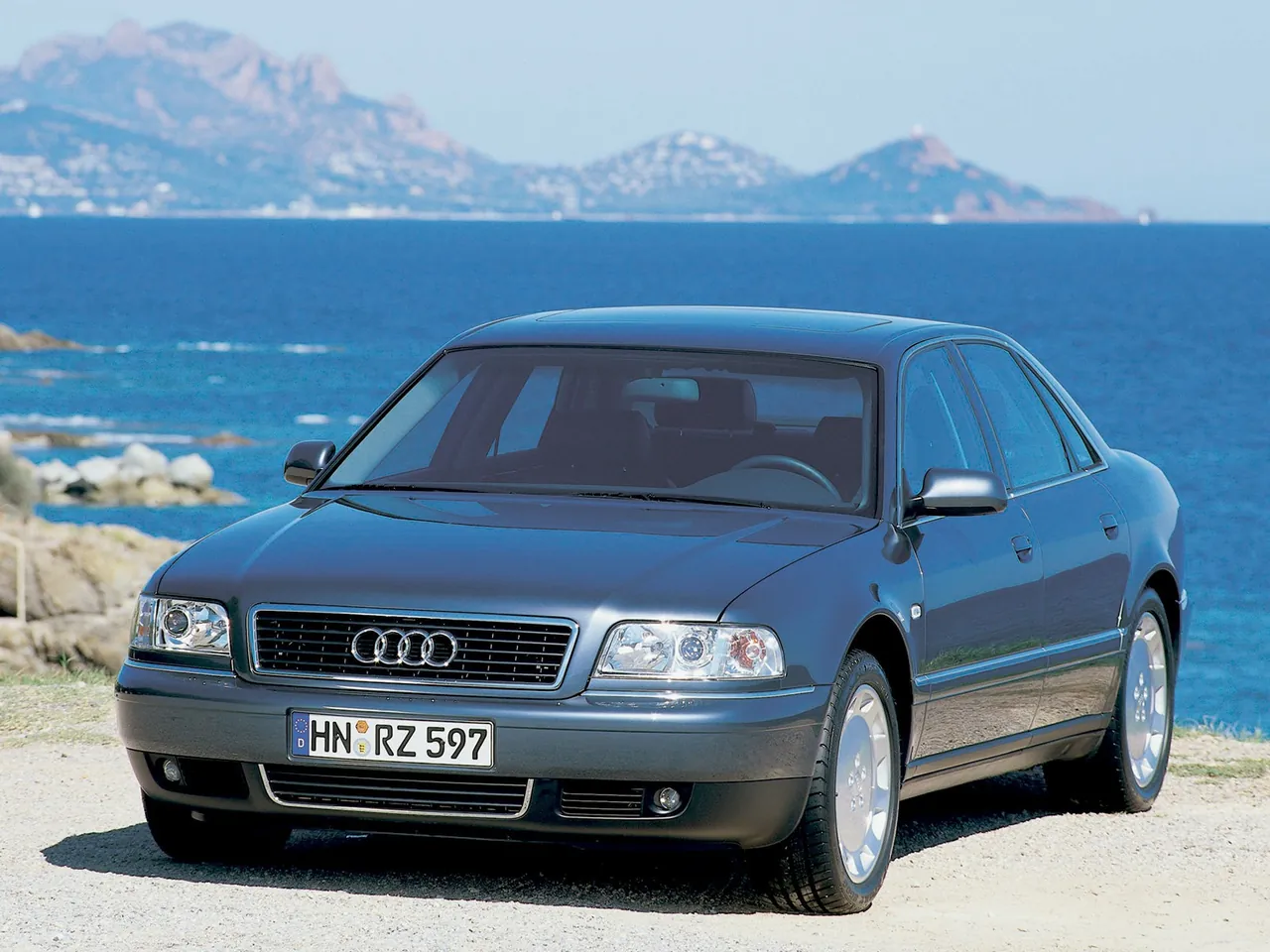 Audi A8 (1998)