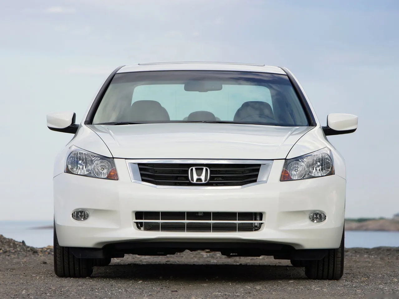 Honda Accord EX-L V6 Sedan (2008) – zepředu