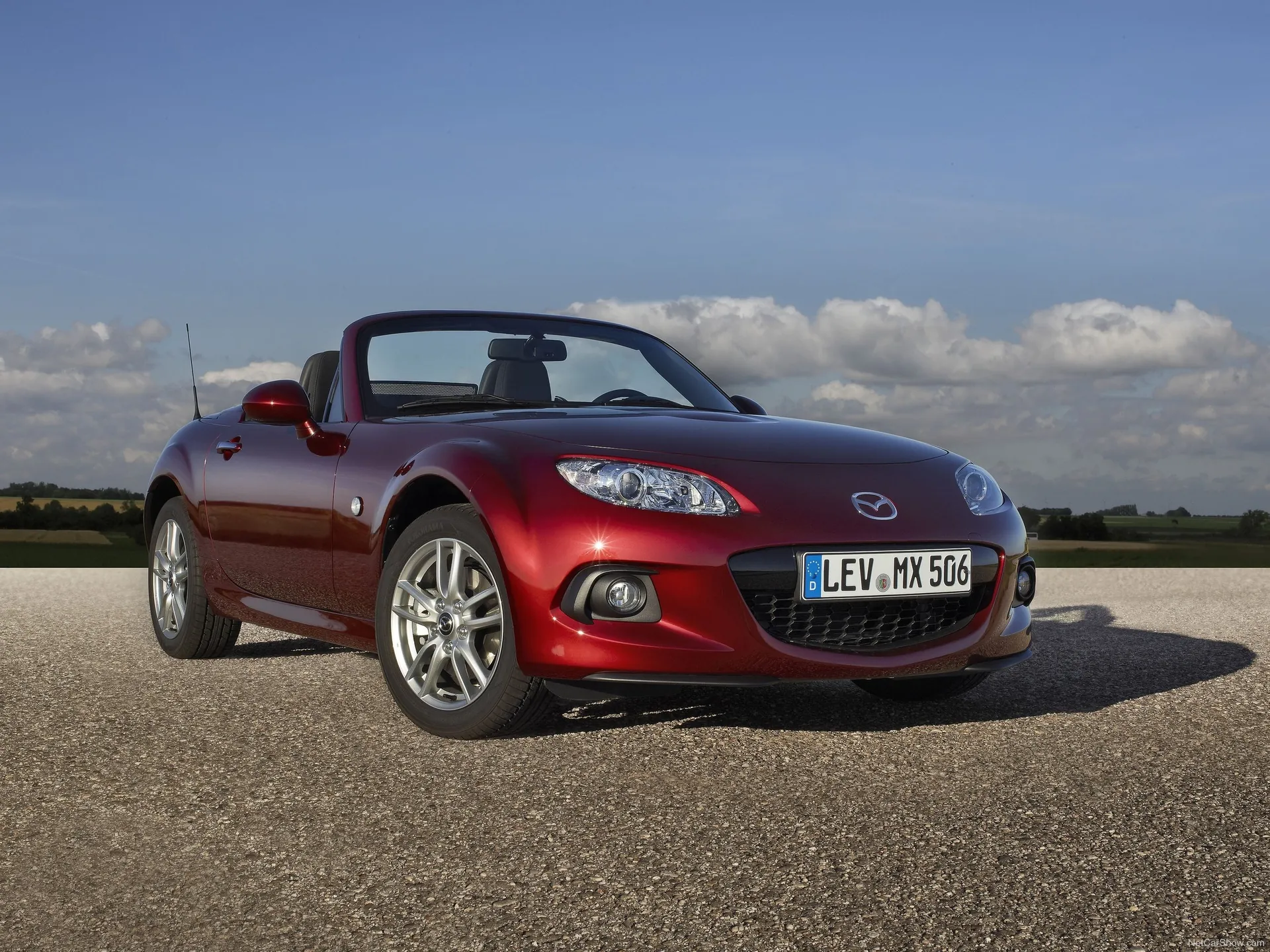 Mazda MX-5 Roadster Coupe (2013)