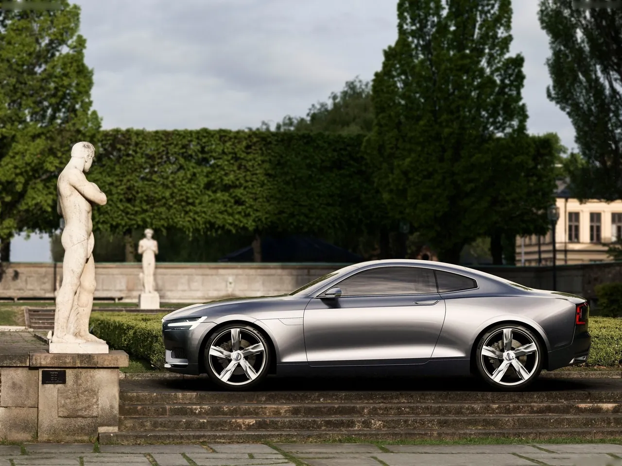 Volvo Coupe Concept (2013) – boční profil