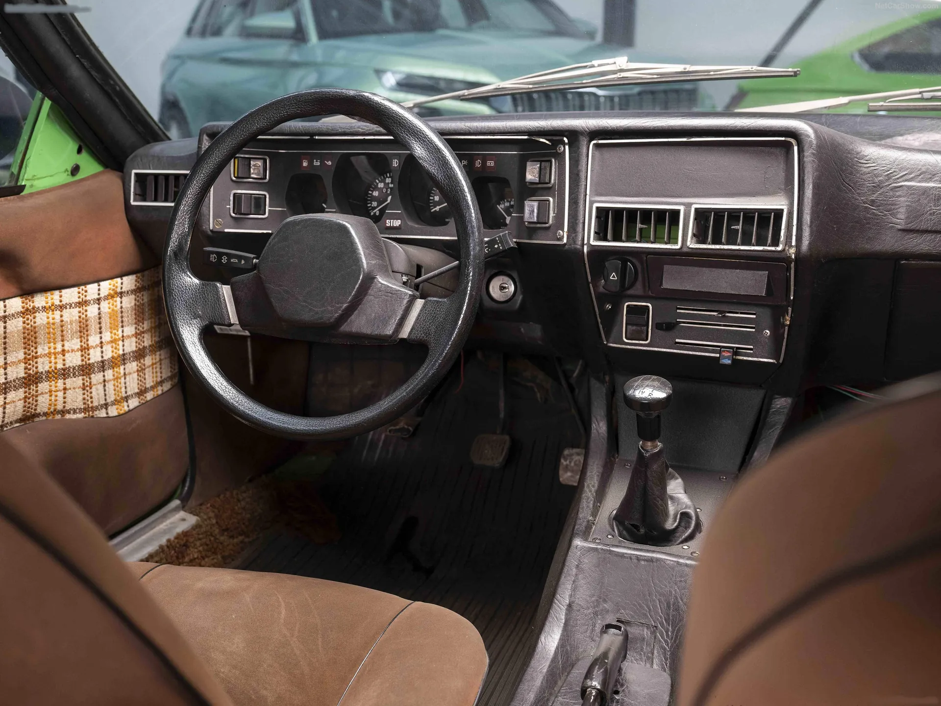 Skoda 763 Concept (1977) – interiér