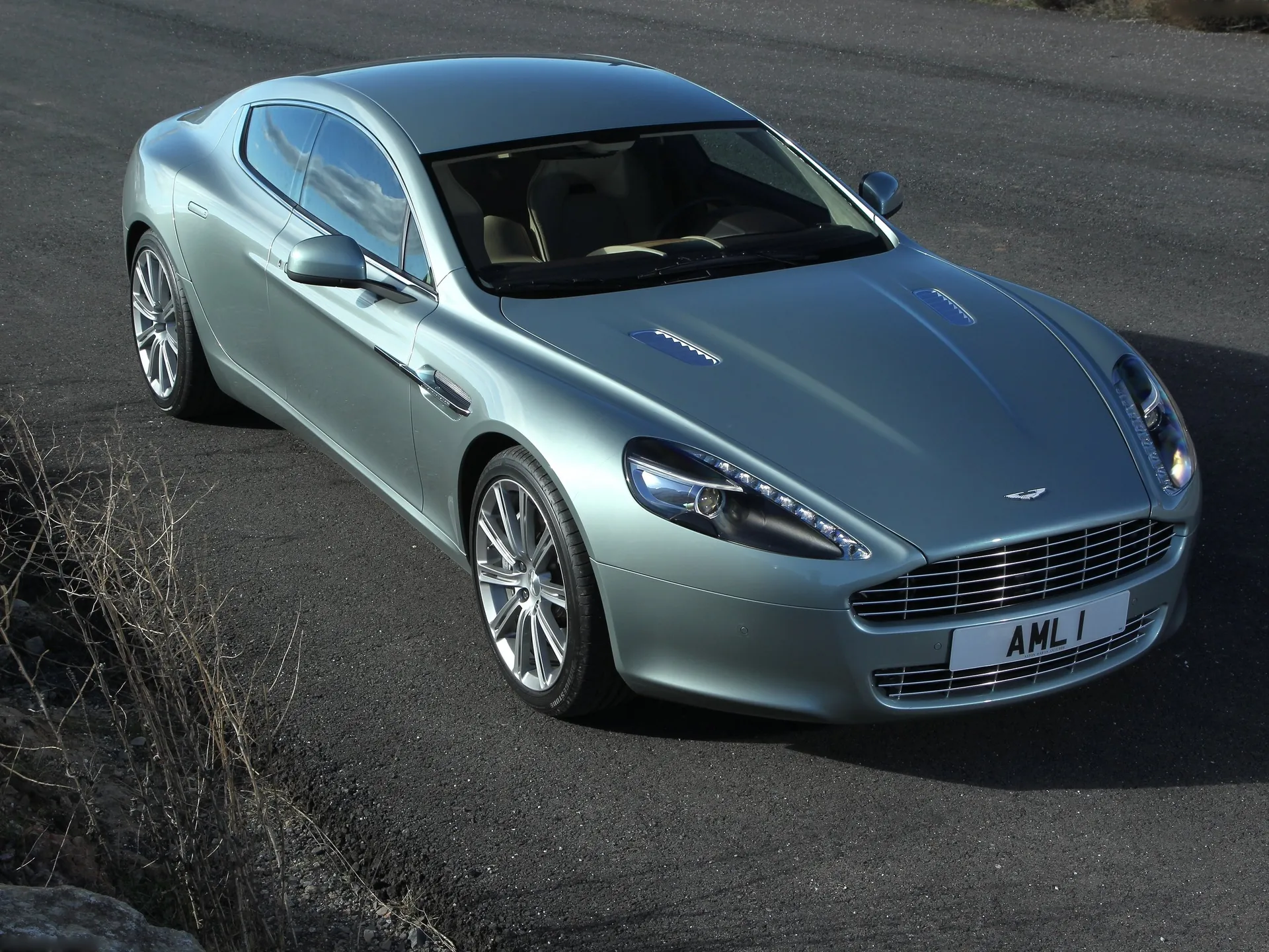 Aston Martin Rapide (2010)